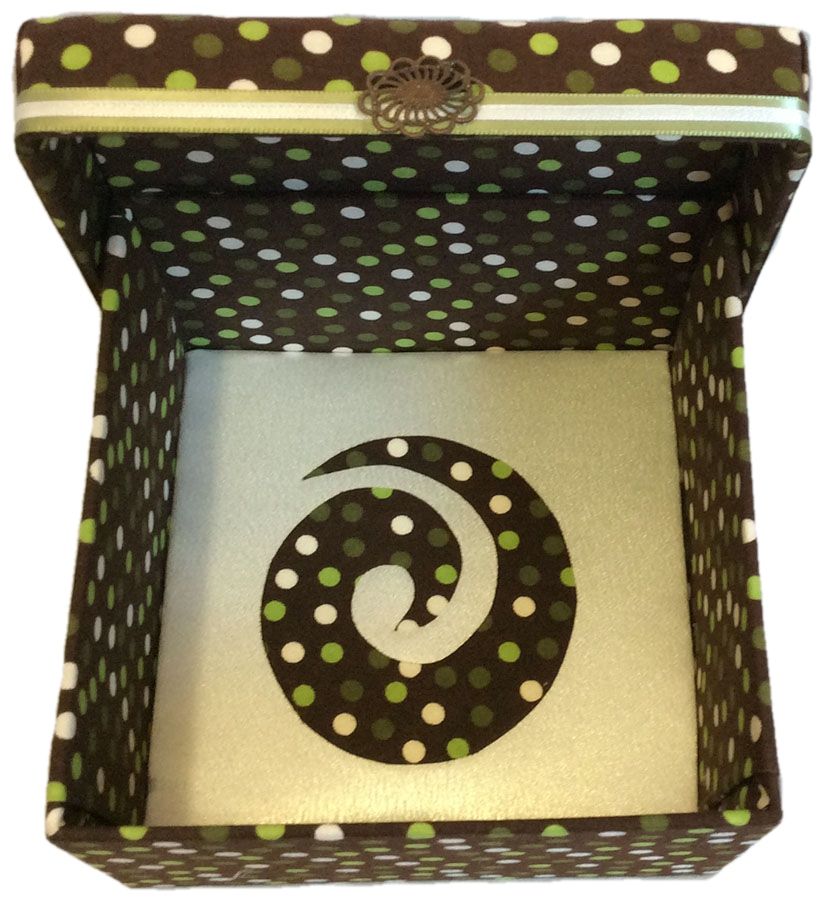 Classy Polka Dots Keepsake Boxes