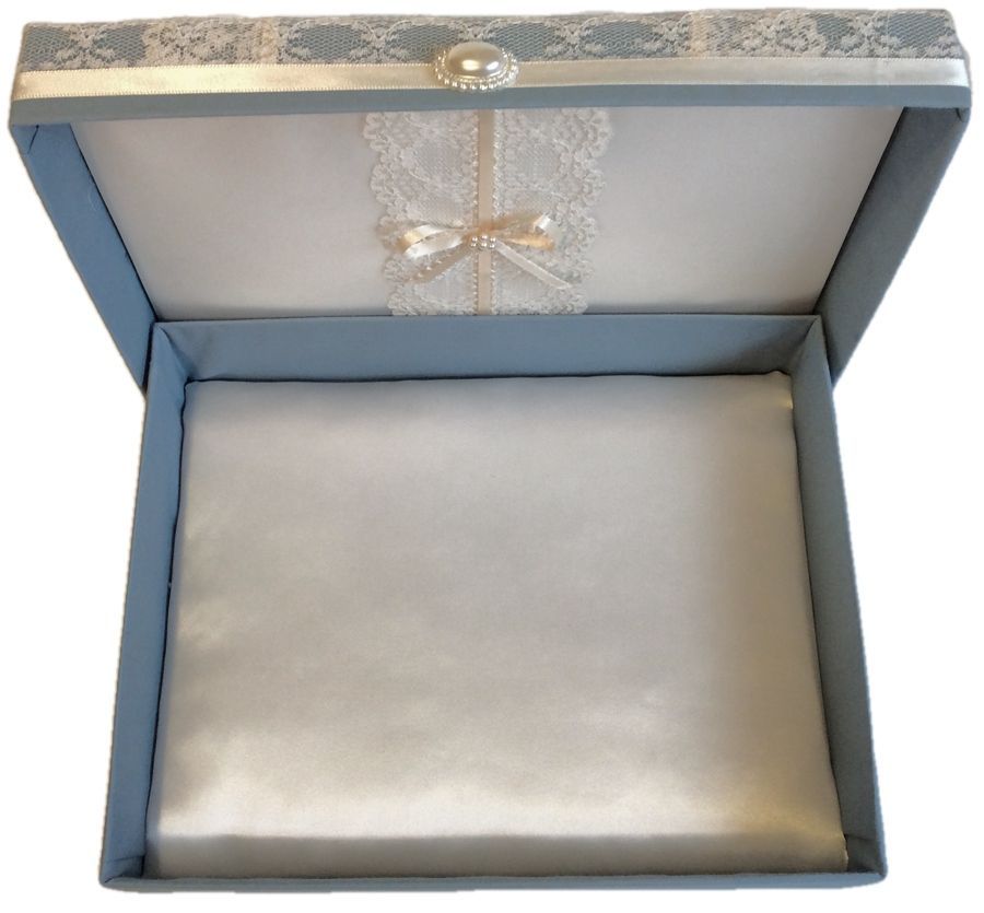 Lacy Light Colonial Blue Floral Gift Box