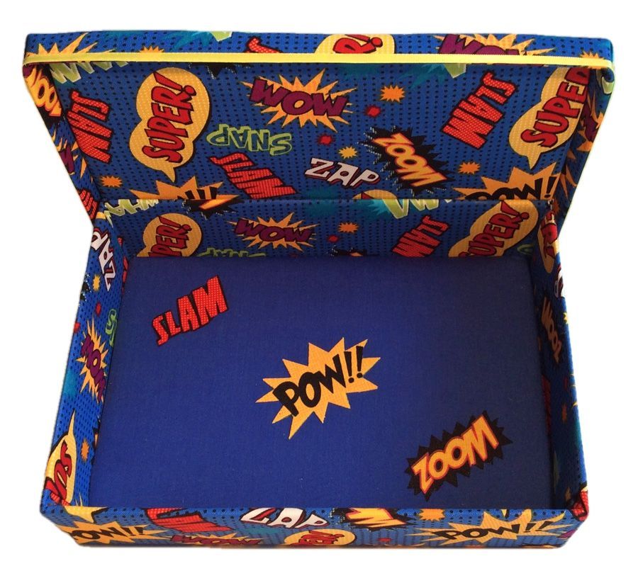 Pow! Superheroes! Gift Box