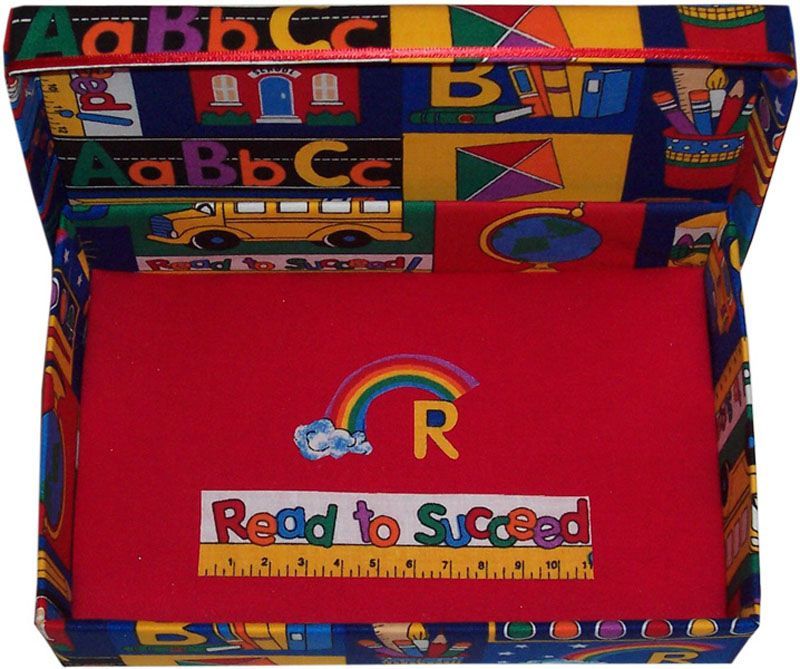 Read to Succeed Gift Box
