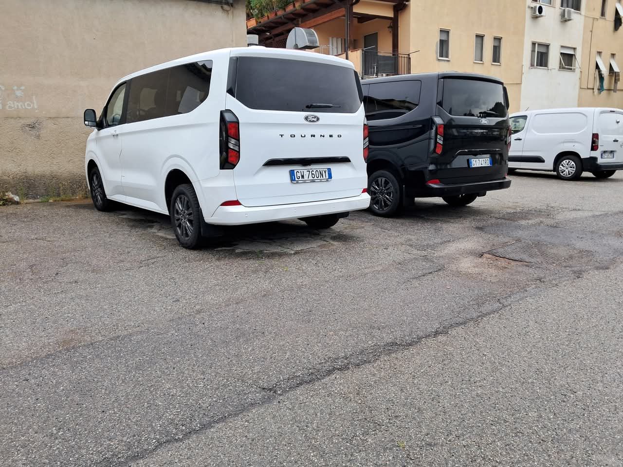noleggio minivan