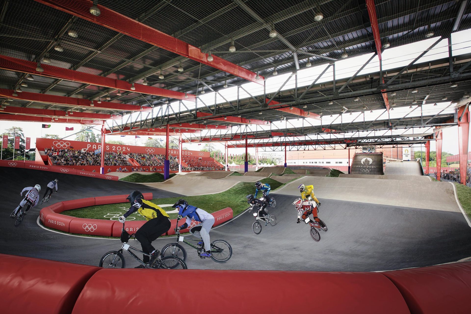 SAINT-QUENTIN-EN-YVELINES BMX STADIUM