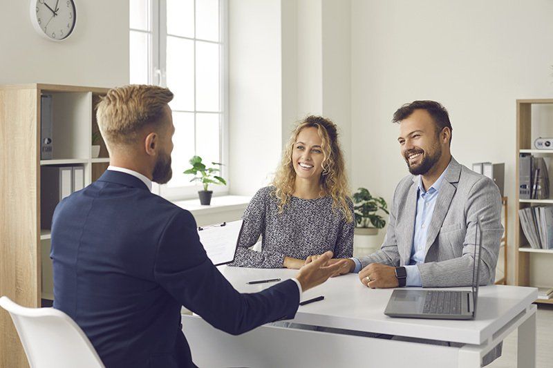 meeting to hire realtor