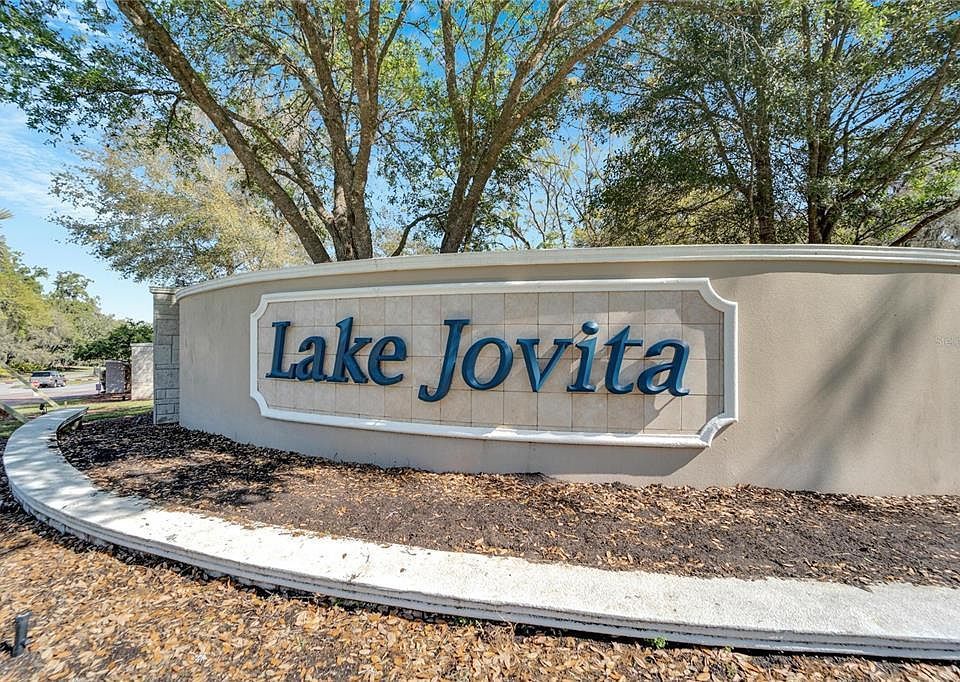 Lake Jovita