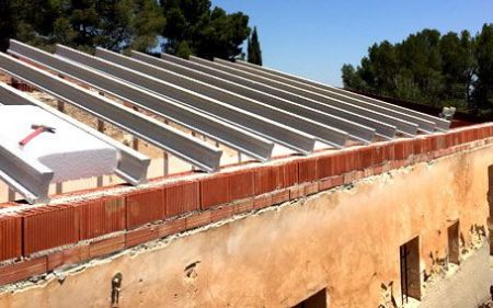 instalacion de estructura de hormigón para cubierta de vivienda unifamiliar en Guadarrama, Madrid