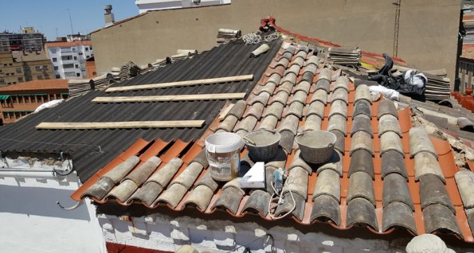 rehabilitación del tejado en vivienda unifamiliar de villanueva de la canada, Madrid