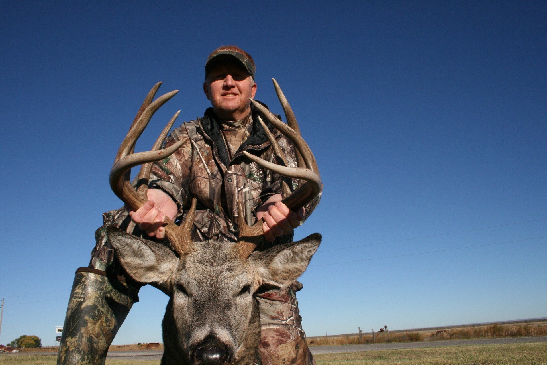 Oklahoma Whitetail Deer Hunting, Oklahoma Deer Hunt, Kanas Deer Hunting
