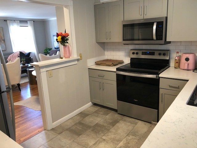 somerville apartments kitchen