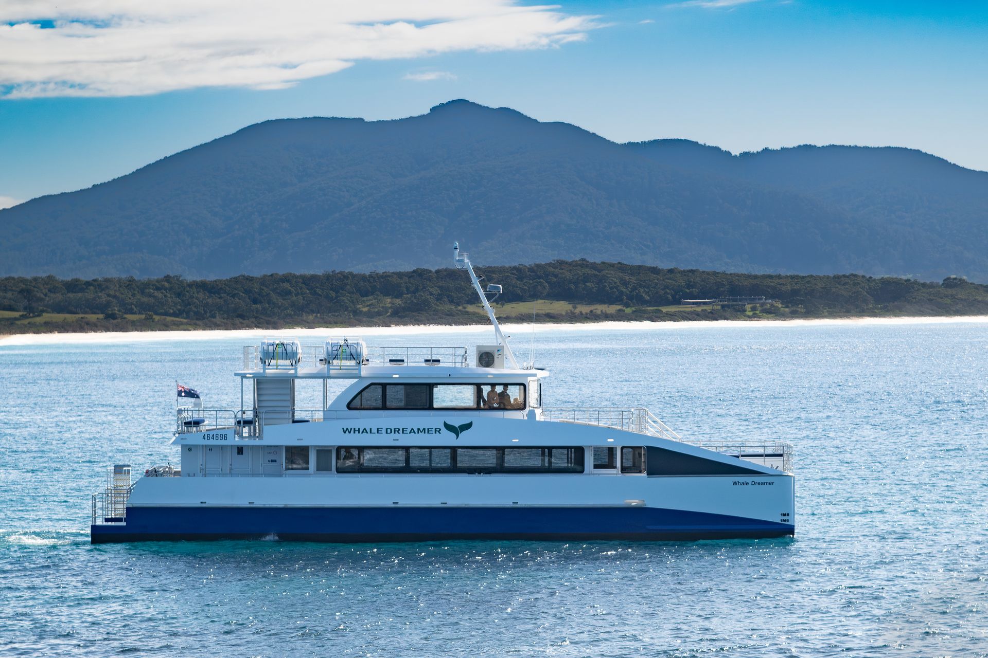Sydney Whale Watching Cruise Sydney Whale Watching Cruise - Best vessels in Darling Harbour