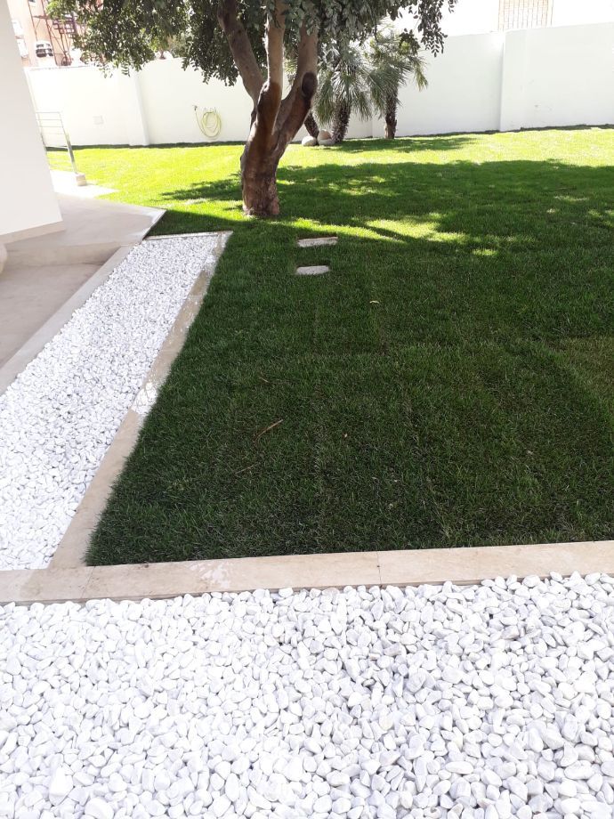 realizzazione di un giardino di una villa