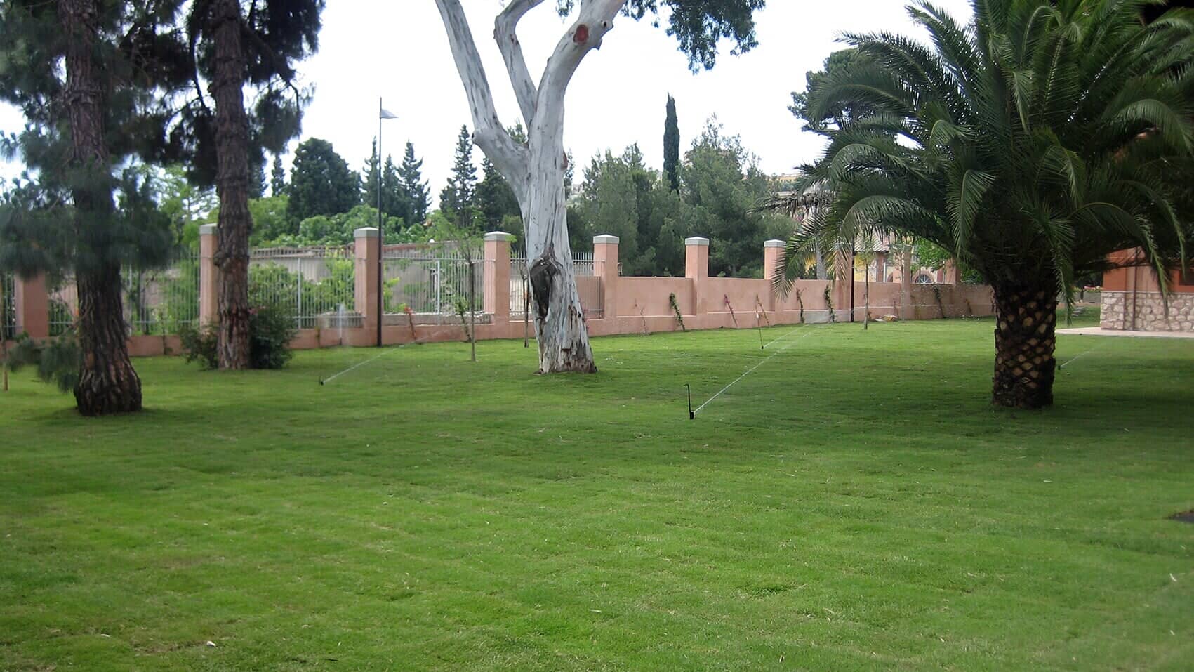 impianto di irrigazione in un'area verde