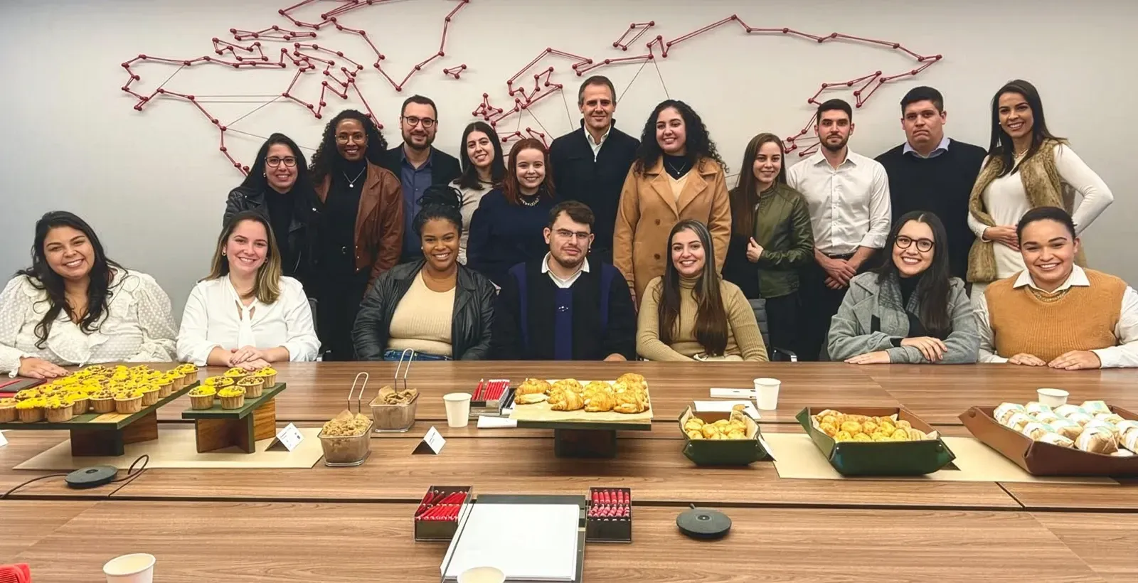 colaboradores da sertrading