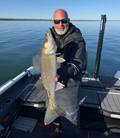 Leech Lake walleye guide