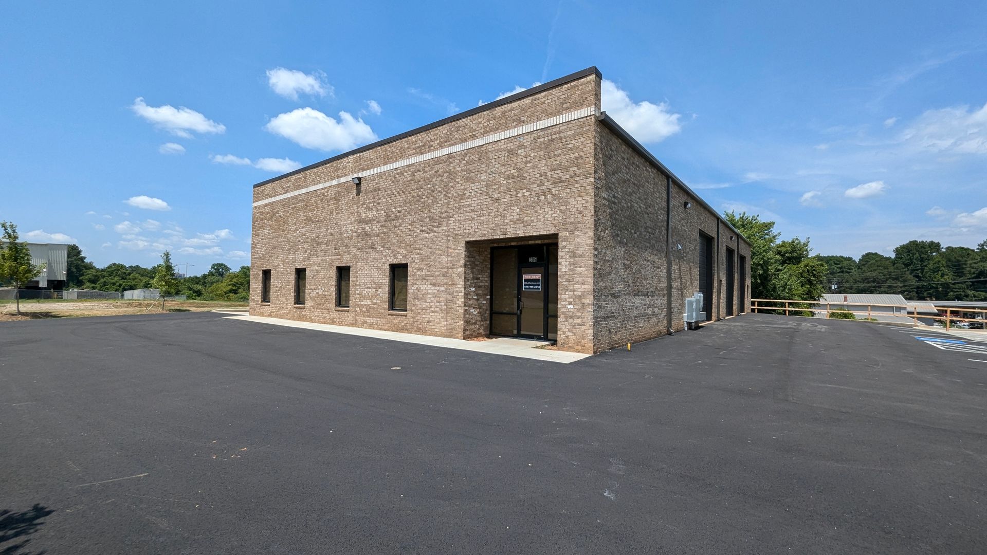 305 Maltbie Industrial