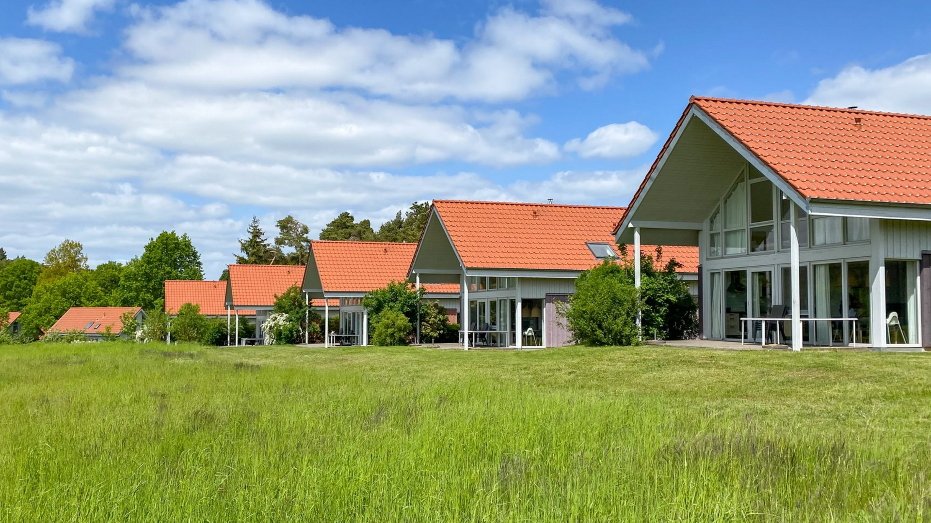 Virtueller Matterport Rundgang für die Ferienhausanlage Wiesengeflüster an der Müritz
