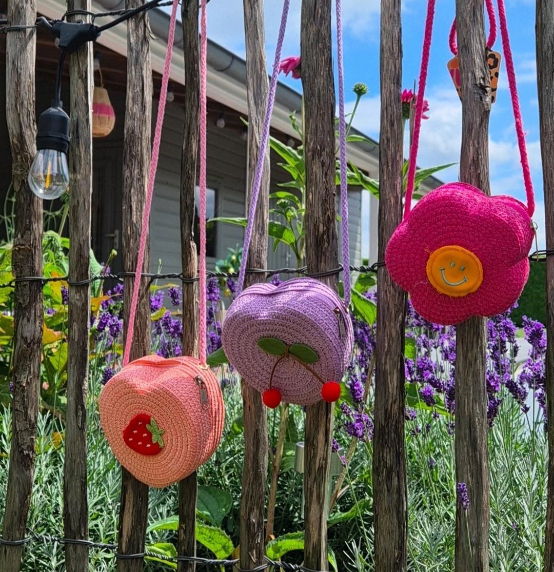 Smiley schoudertasje