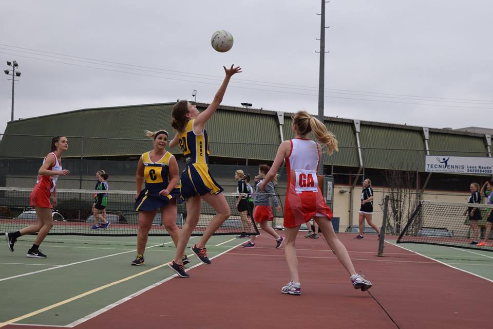 Women playing netball