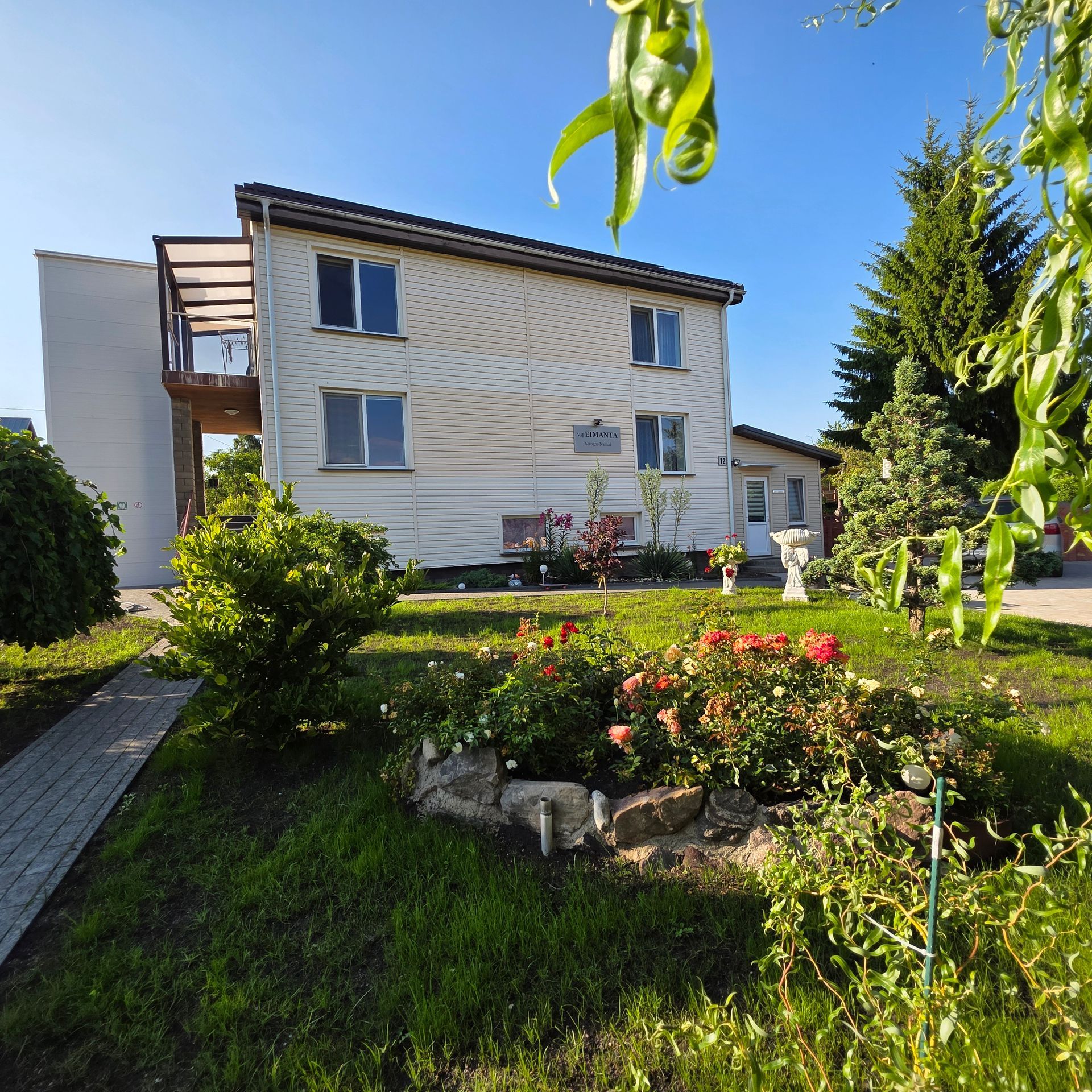 Jaukūs ir patogūs slaugos namai Eimanta, kuriuose rūpinamasi kiekvieno gyventojo gerove