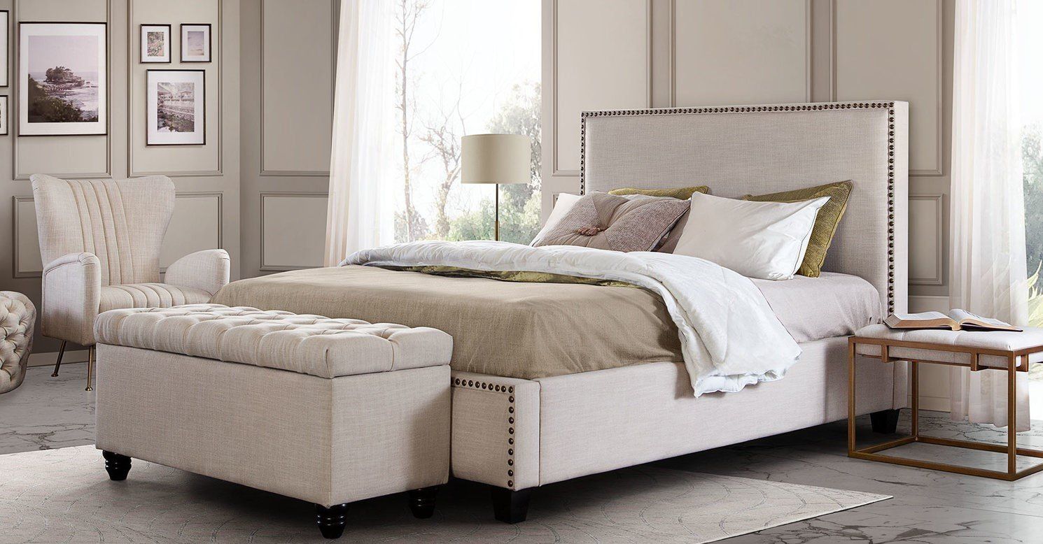 La Jolla nailhead bed storage trunk