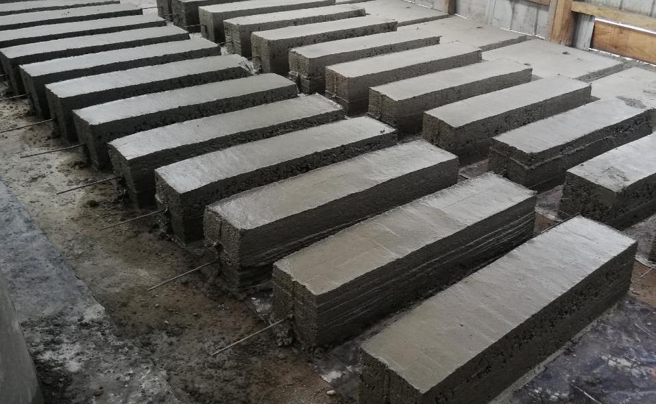 Materiales para construcción sólida y prefabricados