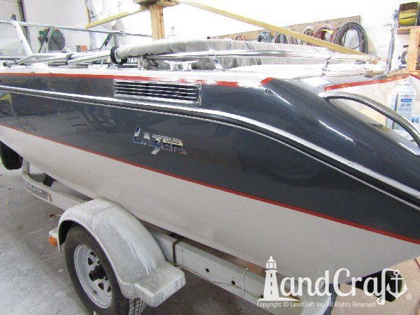 Larson fiberglass boat with refurbished and glossy gelcoat finish