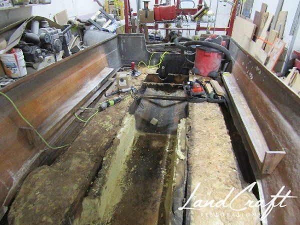 Rally boat restoration in process