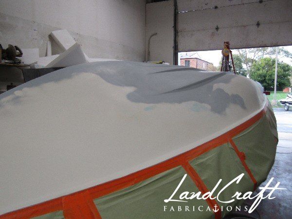 Spirit boat exterior gelcoat refinishing in process