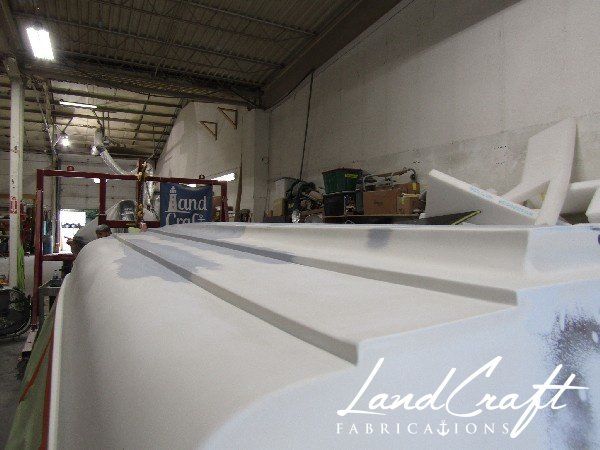 Spirit boat exterior gelcoat refinishing in process