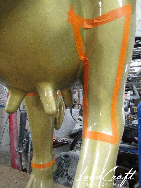 Top Cow statue fiberglass damage