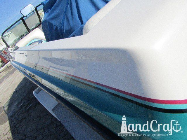 Malibu Echelon completed gelcoat repair and restoration