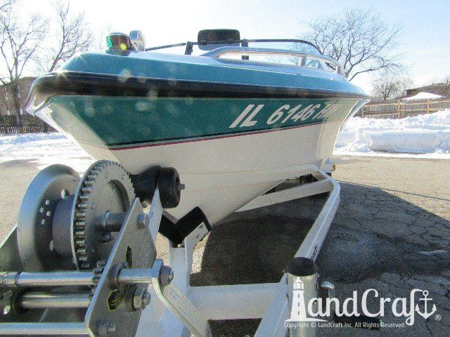 Malibu Echelon completed gelcoat repair and restoration