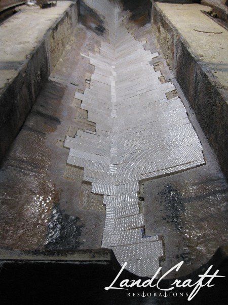 Rally boat restoration in process