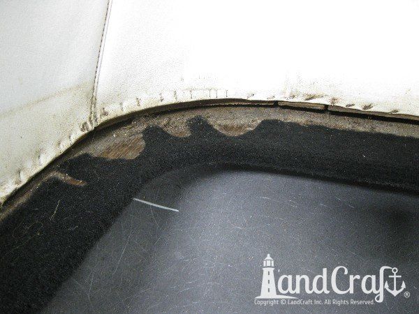 Sanger boat upholstery before restoration
