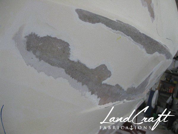 Spirit boat bottom hull in fiberglass repair process