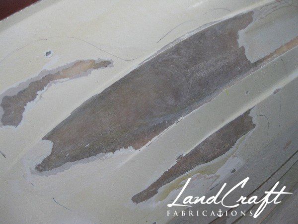 Spirit boat bottom hull in fiberglass repair process