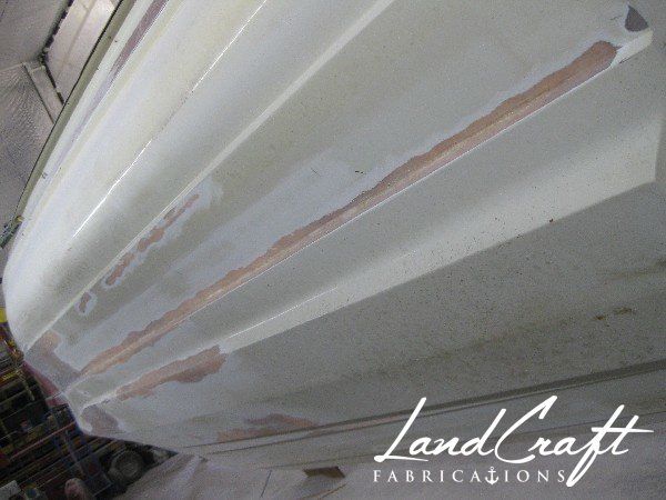 Spirit boat bottom hull in fiberglass repair process