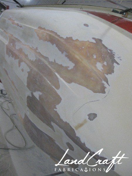 Spirit boat bottom hull in fiberglass repair process