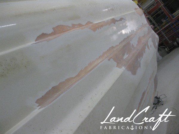 Spirit boat bottom hull in fiberglass repair process