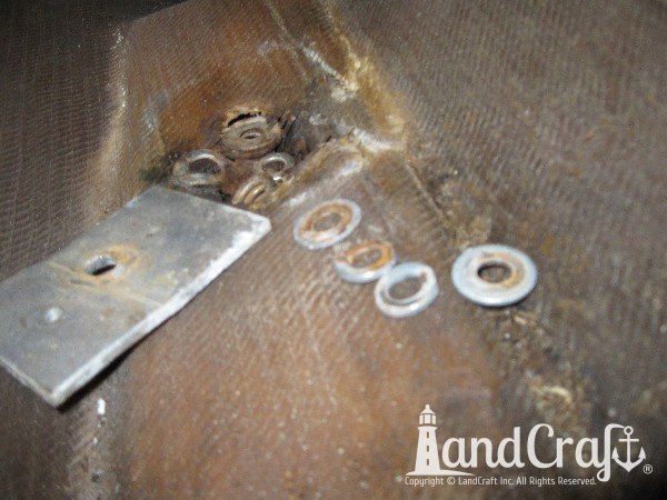 Sanger boat bow eye hook damage in process of repair
