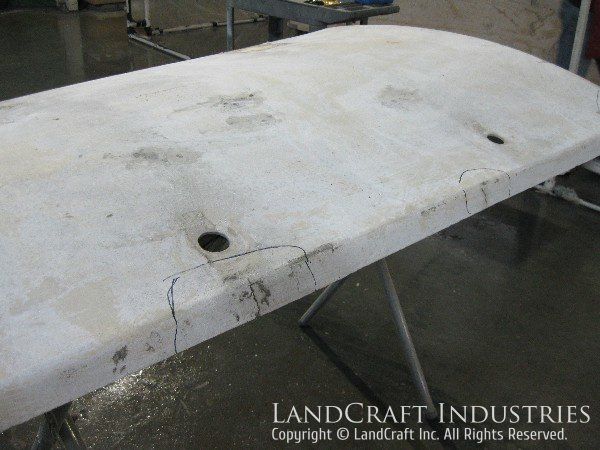 Fiberglass VOR antenna panel with fiberglass damage