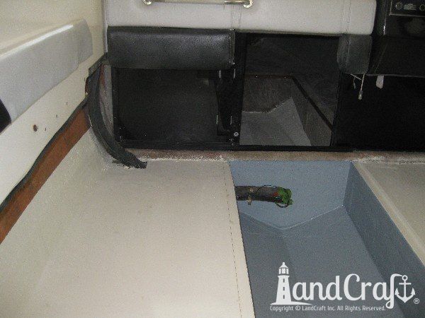 Complete stringers bulkhead and deck re-coring with zero wood composite