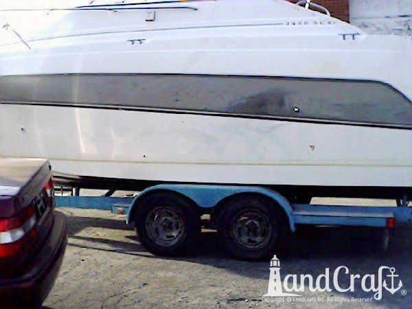 Maxum boat with dirty, faded and chalky exterior finish