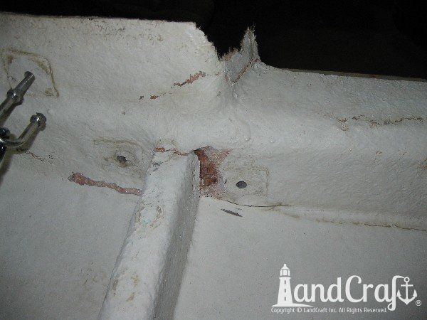 Searay boat swim deck with structural and cosmetic damage