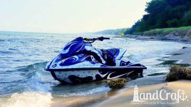 Yamaha waverunner with custom graphics in the water