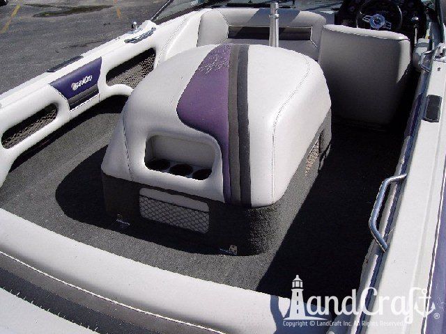 Malibu Echelon boat before complete restoration and color scheme change