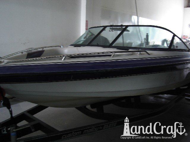 Malibu Echelon boat before complete restoration and color scheme change