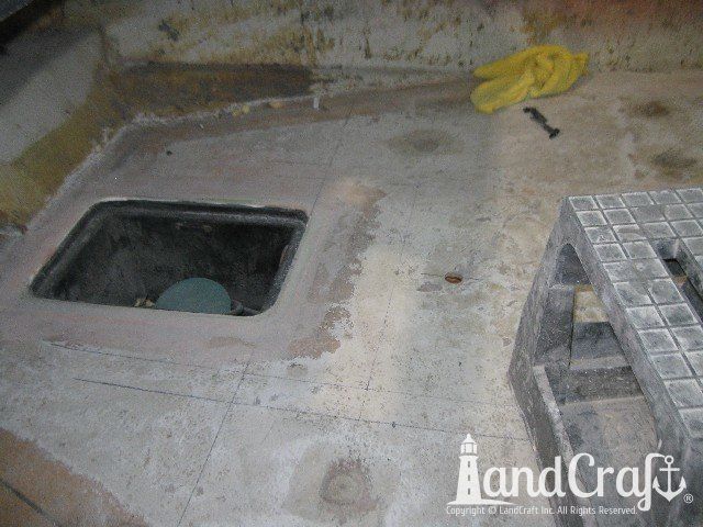 Ski Nautique 2001 boat with new flooring installed