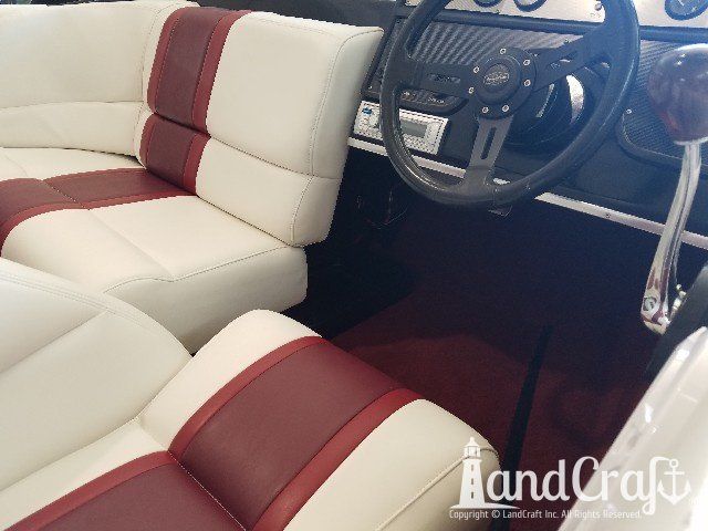 Ski Nautique 2001 boat with new upholstery installed