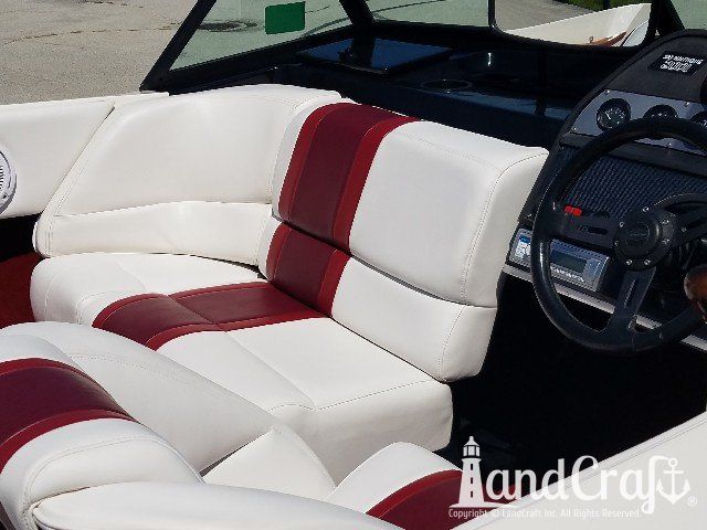 Ski Nautique 2001 boat with new interior complete