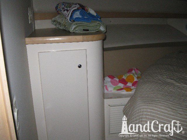 1998 Carver Santego original interior